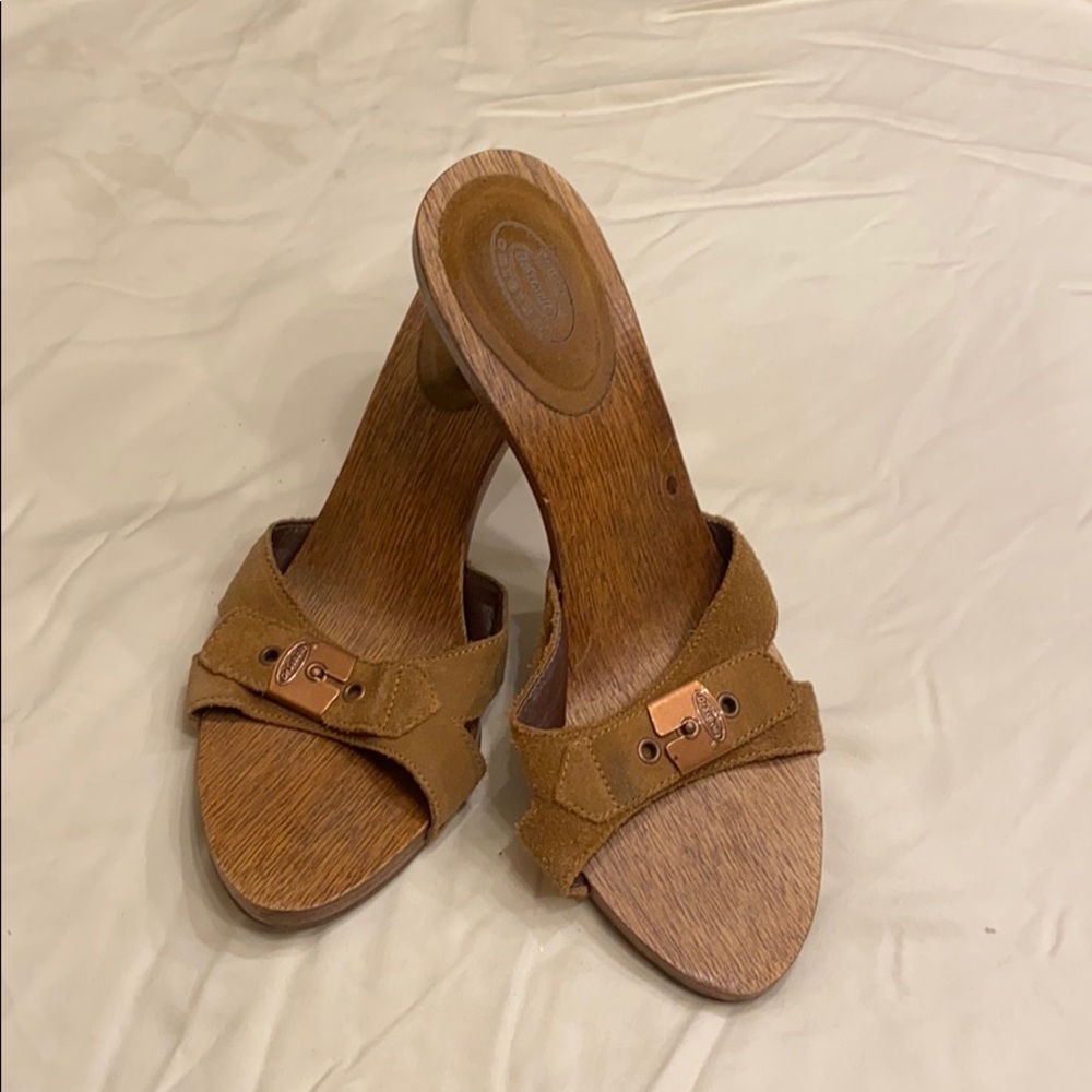 Dr Scholls Wood Kitten Heels